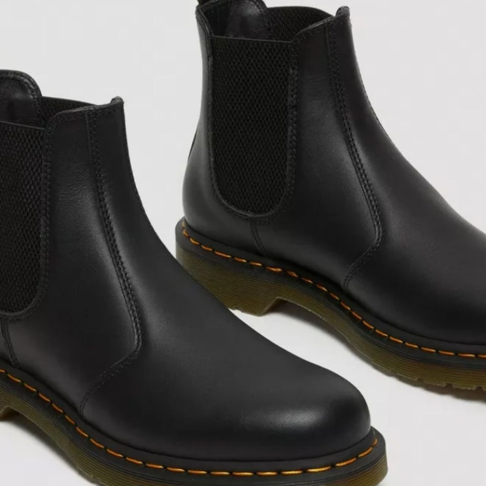 Dr. Martens 2976 Nappa Leather Chelsea Boots